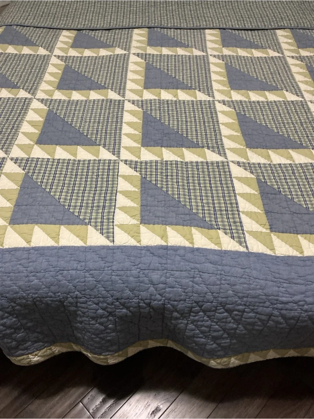 Vintage Smith & Johnson Quilt